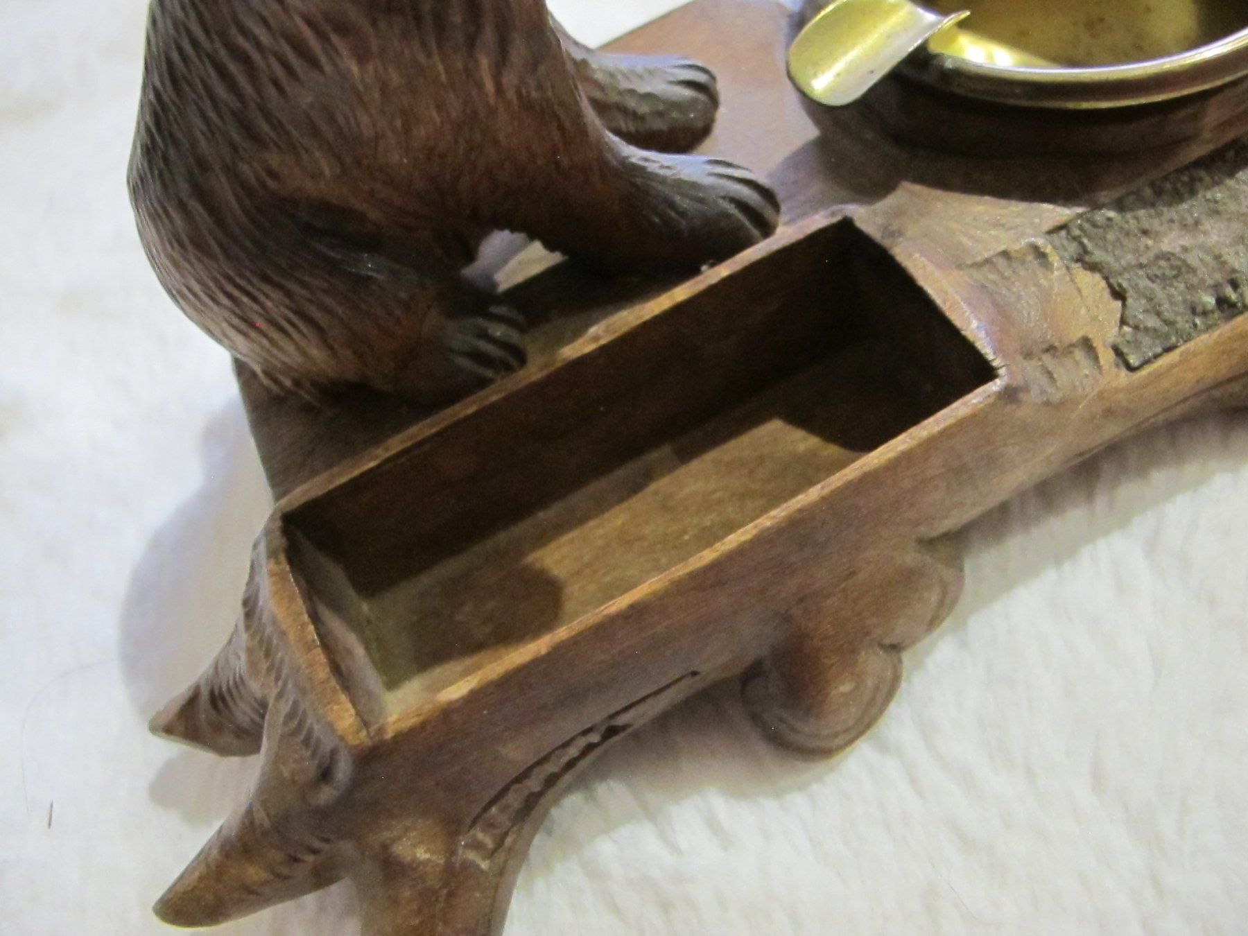 Figurines: Brienzer Bär Mit Aschenbecher Wunderschöne Feine Geschnitzt – D'occasion à Altnau par SwissGoldTime 8