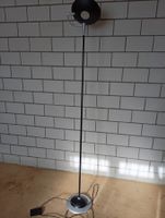 Stehlampe schwarz