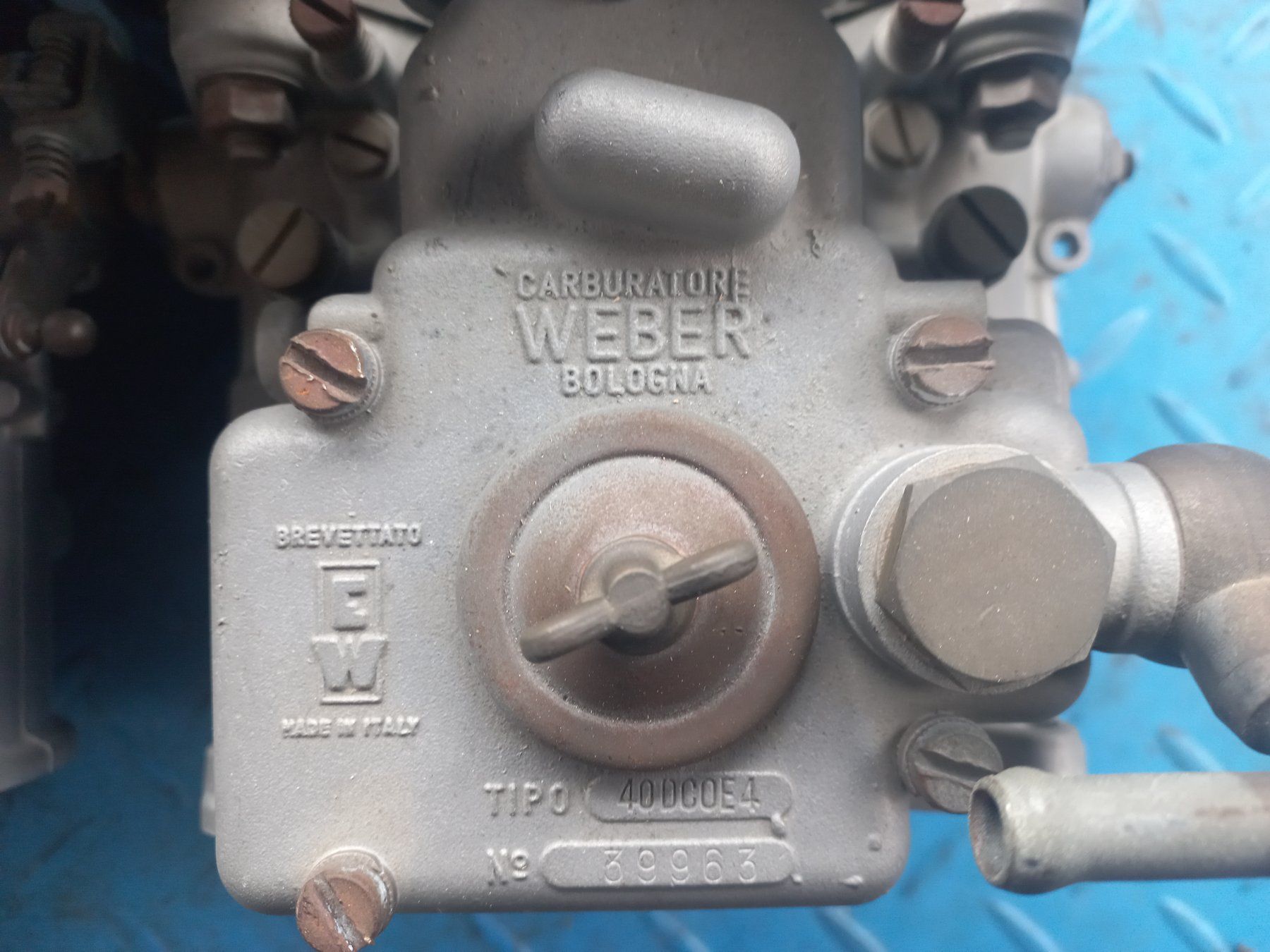 Tutti pezzi di ricambio auto: Oldtimer Vergaser / Doppelvergaser - Anlage WEBER 40DCOE4 – Usato da CH - DULLIKEN venduto da classiccarpartsstore 5