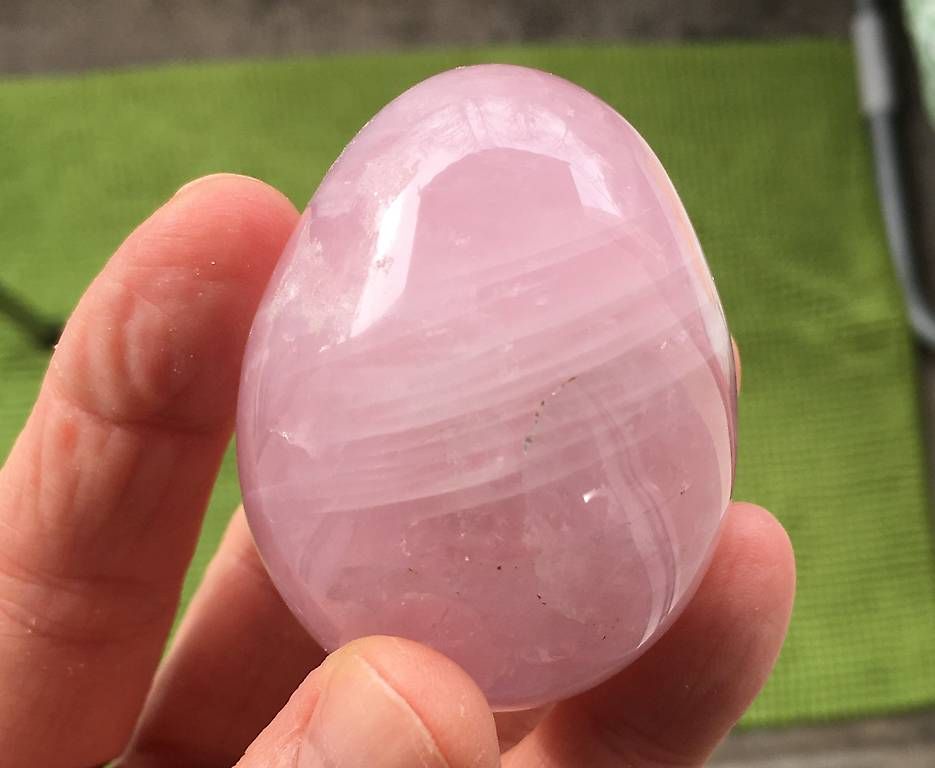 Minerali & Pietre curative: oeuf en quartz rose – Usato da Vevey venduto da zabounetta 3