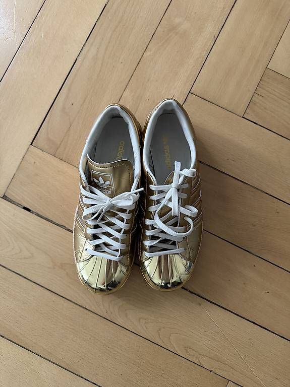 Adidas Scarpe da uomo: Adidas Superstar 80s Metallic Pack – Usato da Zürich venduto da misscheeky 1