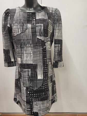 Rinascimento Neues Kleid,Gr.M,29.90 statt 220.-