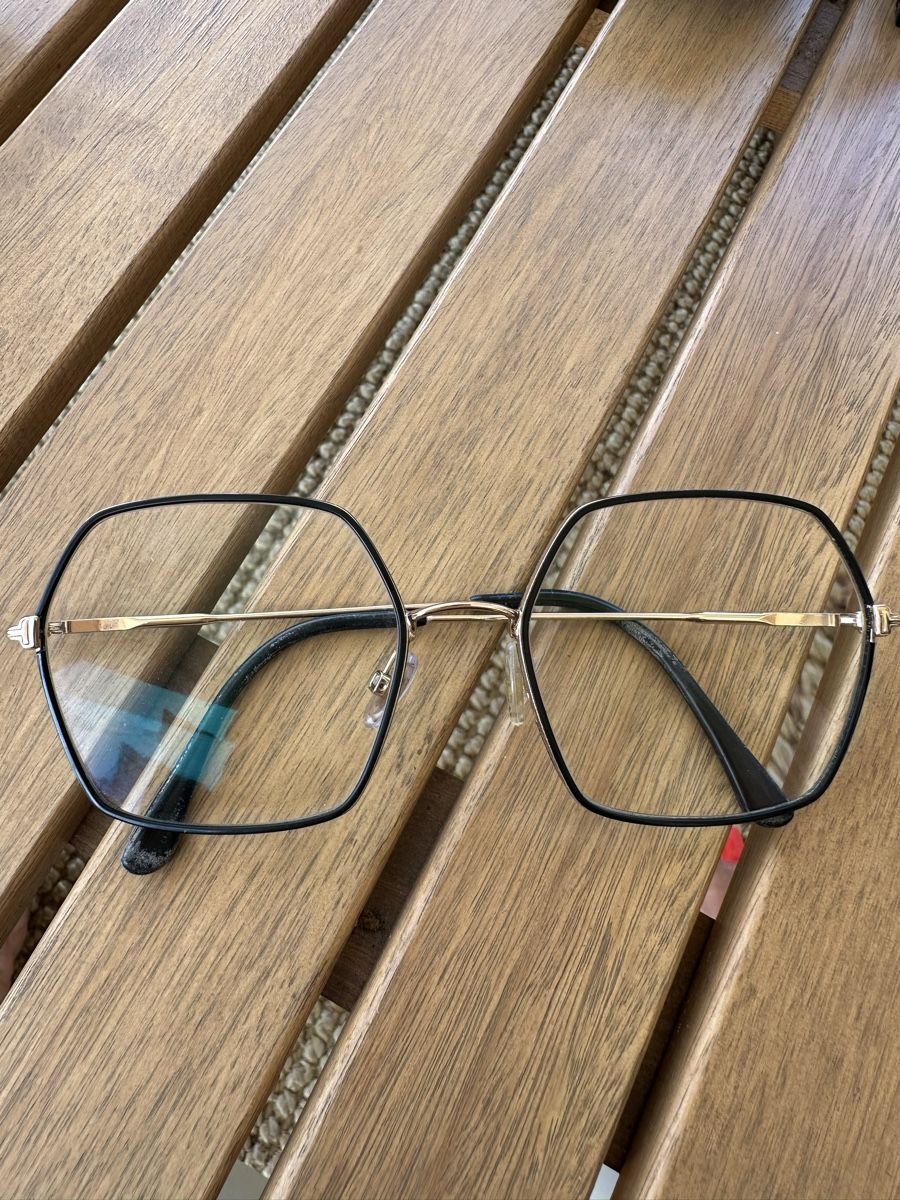 Tom Ford Lunettes & Verres: Monture de lunettes Tom Ford – D'occasion à Dully par Gaby_bkz2