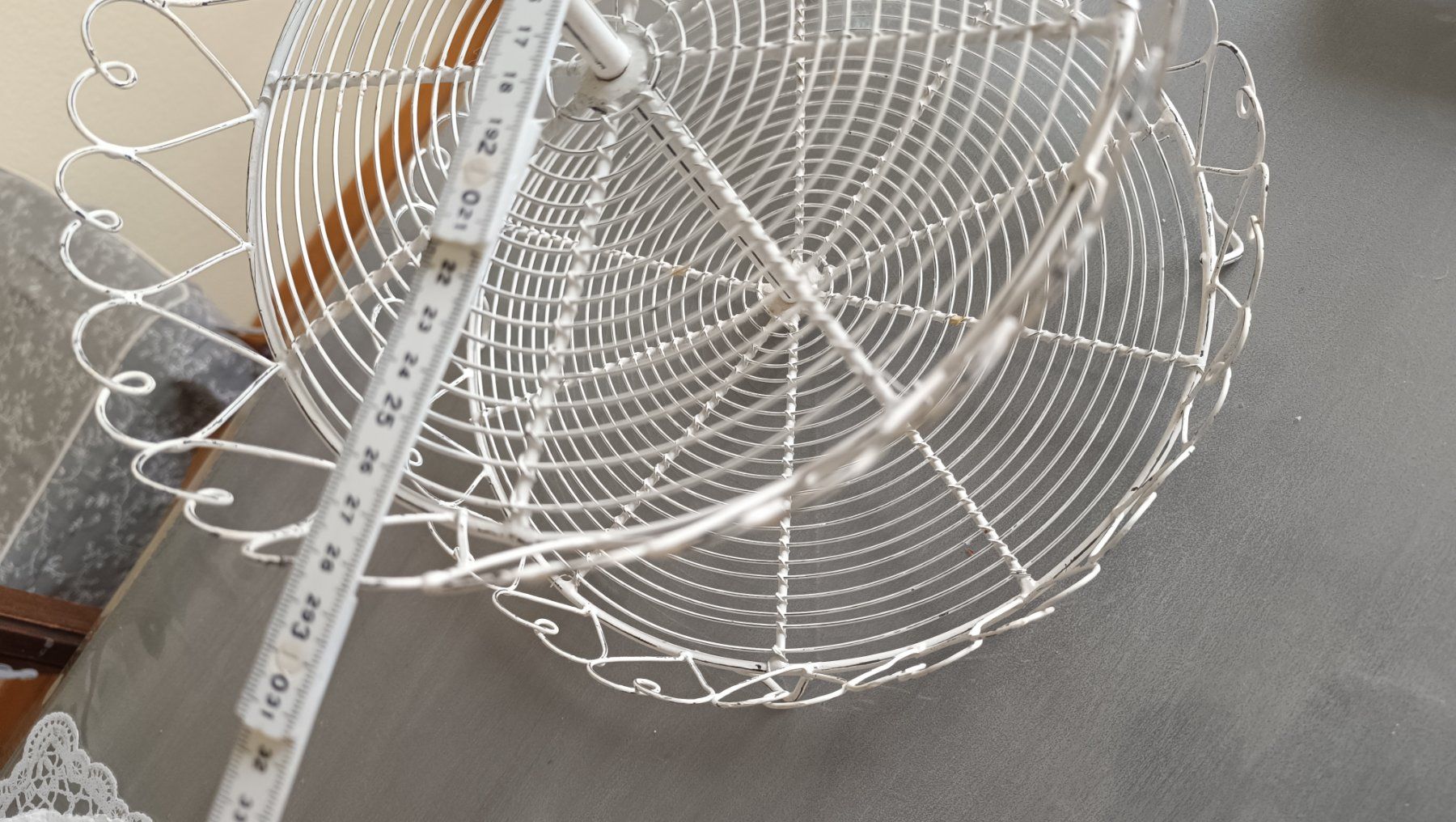Scaffali: Shabby chic dreier etagere Draht – Usato da Zürich venduto da Jul69 5