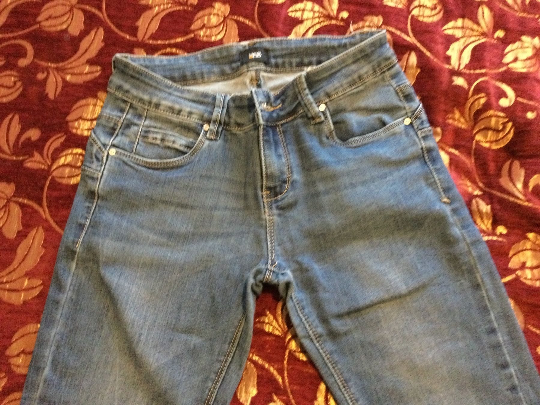 Jeans: Jeans Damen Gr 38 – D'occasion à Zürich par Herbion1 2