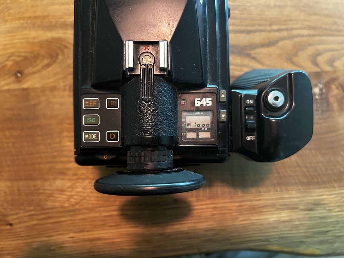 Pentax Kamera: Pentax 645 mit Objektiven 45mm und 150mm – Gebraucht aus Münchenstein von Saemimann 4