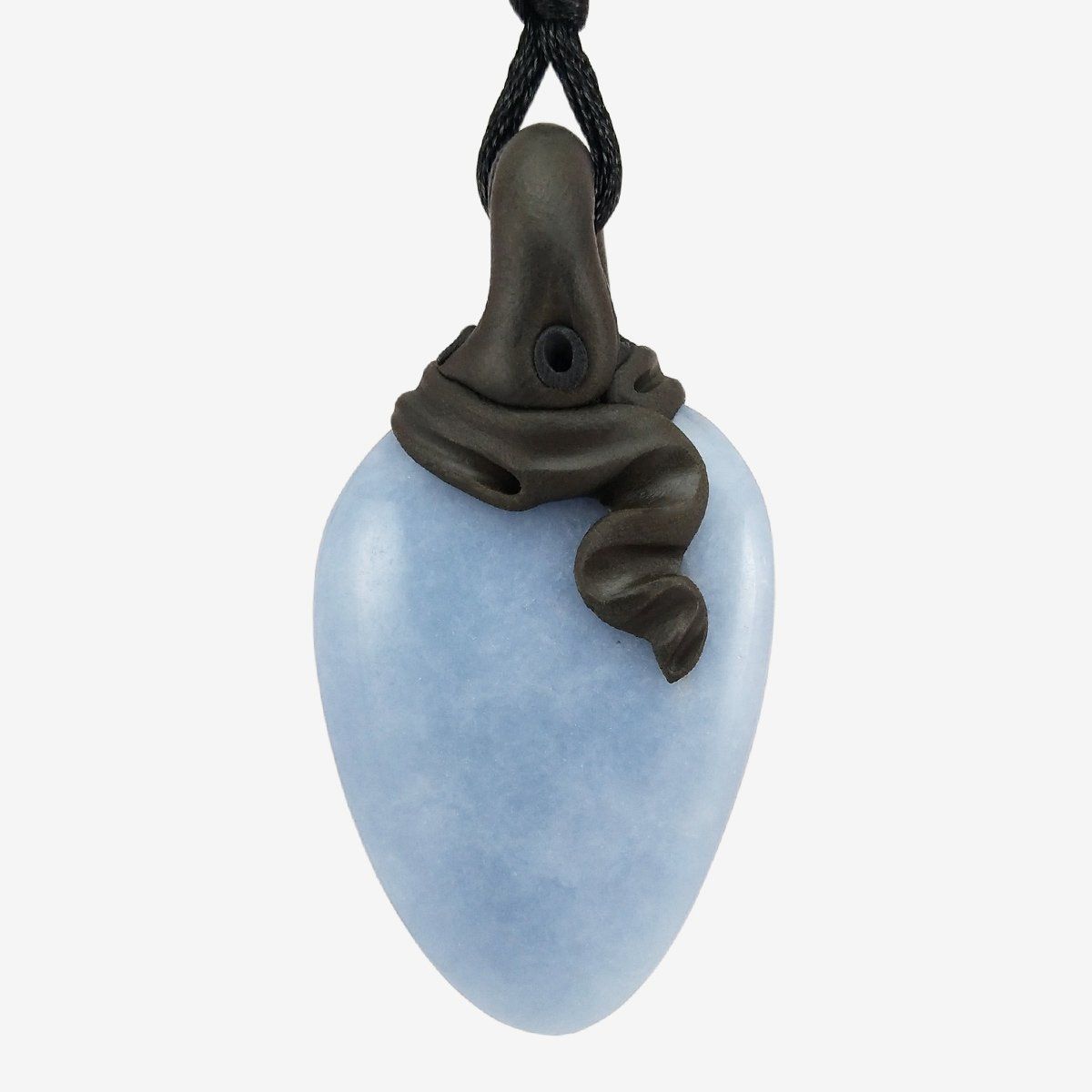 Minerali & Pietre curative: Angelit Steinanhänger mit eingefasstem Lapislazuli – Nuovo e nell'imballaggio originale da Meilen venduto da BYRD-Design 2