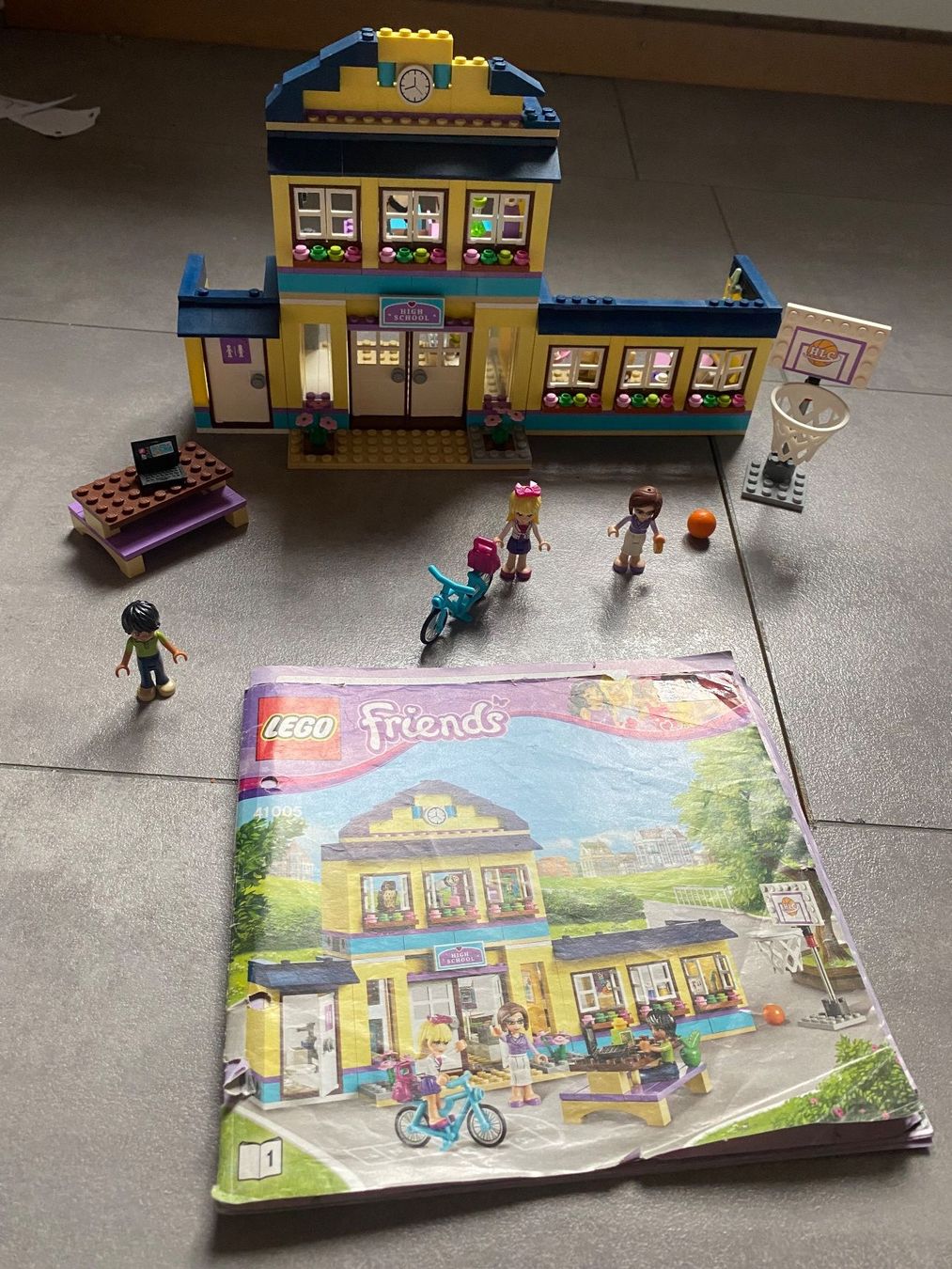 Lego Giocattoli: Lego Friends 41005 Heartlake Schule – Usato da Mastrils venduto da scipio753