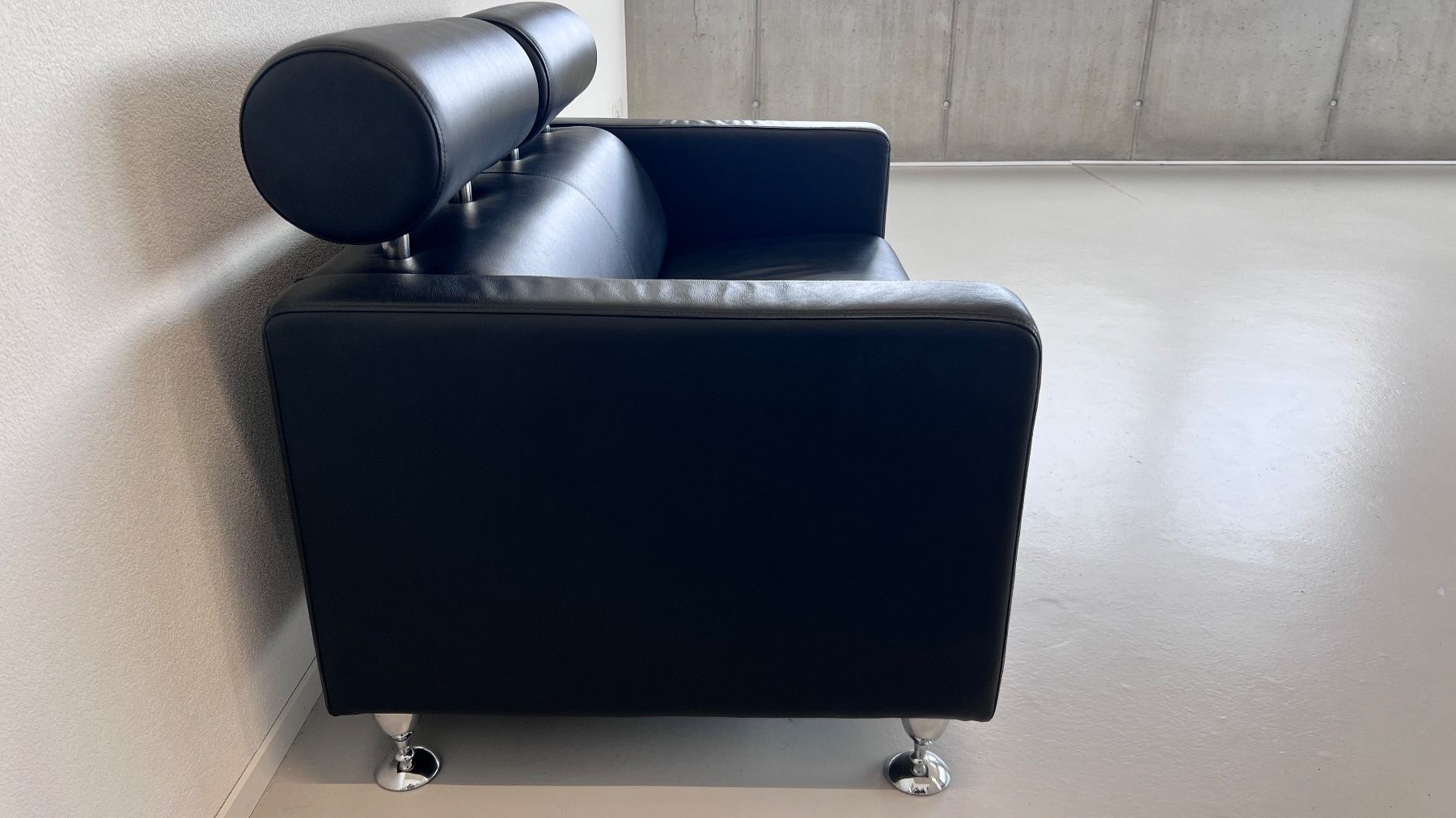 Sofas: 2er Echtleder-SOfa – D'occasion à Urtenen-Schönbühl par ved_g8bn 1