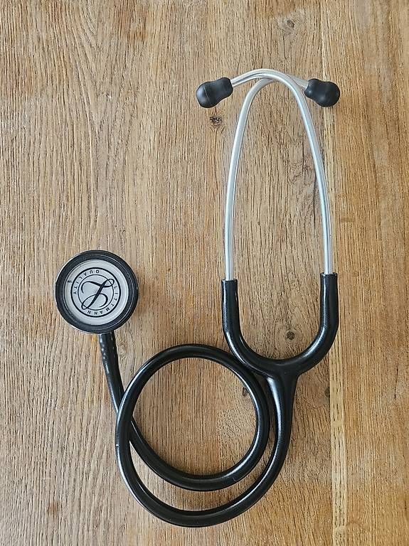 Attrezzature mediche: Stethoskop Littmann Classic II SE – Usato da Basel venduto da mar_2cc6