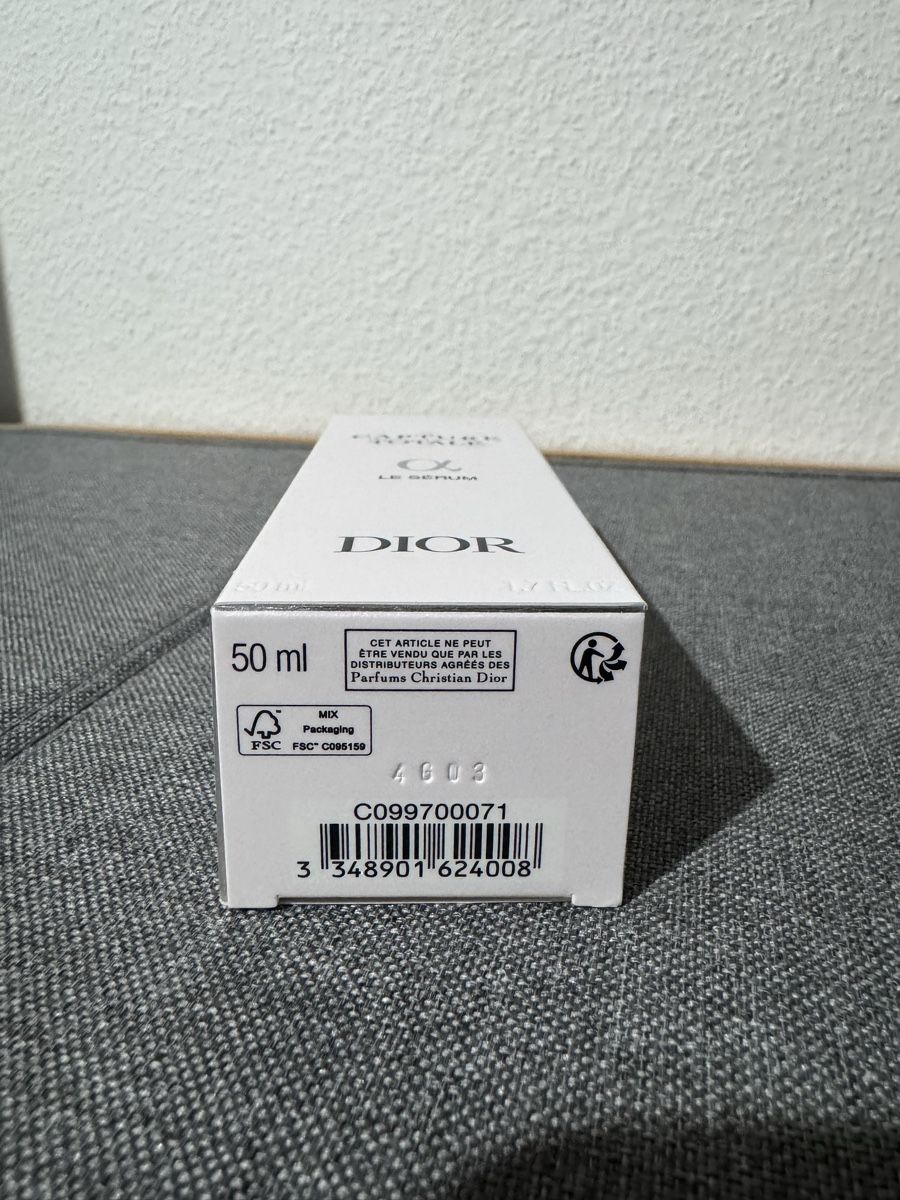 Dior Cura del viso: Dior Capture Totale le serum 50ml – Nuovo e nell'imballaggio originale da Genève venduto da ribes_rubrum 1