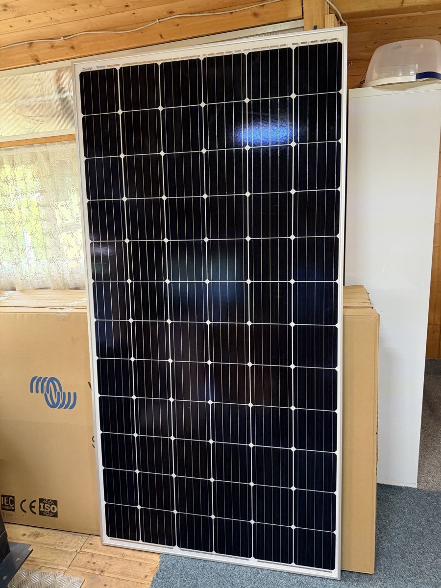 Dispositivi a energia solare: 9 Stück Solarpanel Solarmodul 360W – Nuovo e nell'imballaggio originale da Aarau venduto da Gartensolar 1