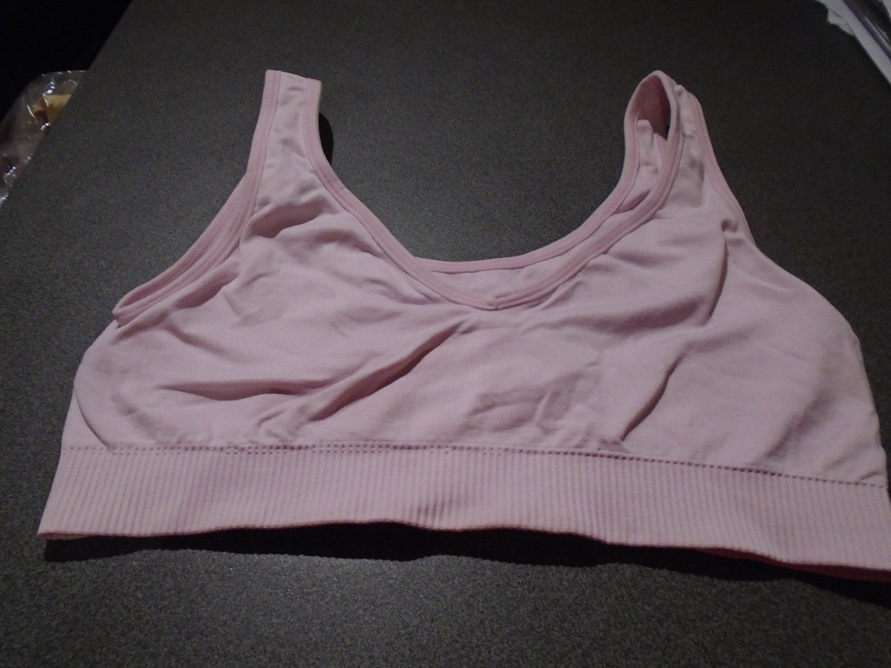 Tchibo Sonstige Unterwäsche: Bustier Grösse 36/38, Sports Performance, Tchibo, rosa – Gebraucht aus Zürich von abraxas1291