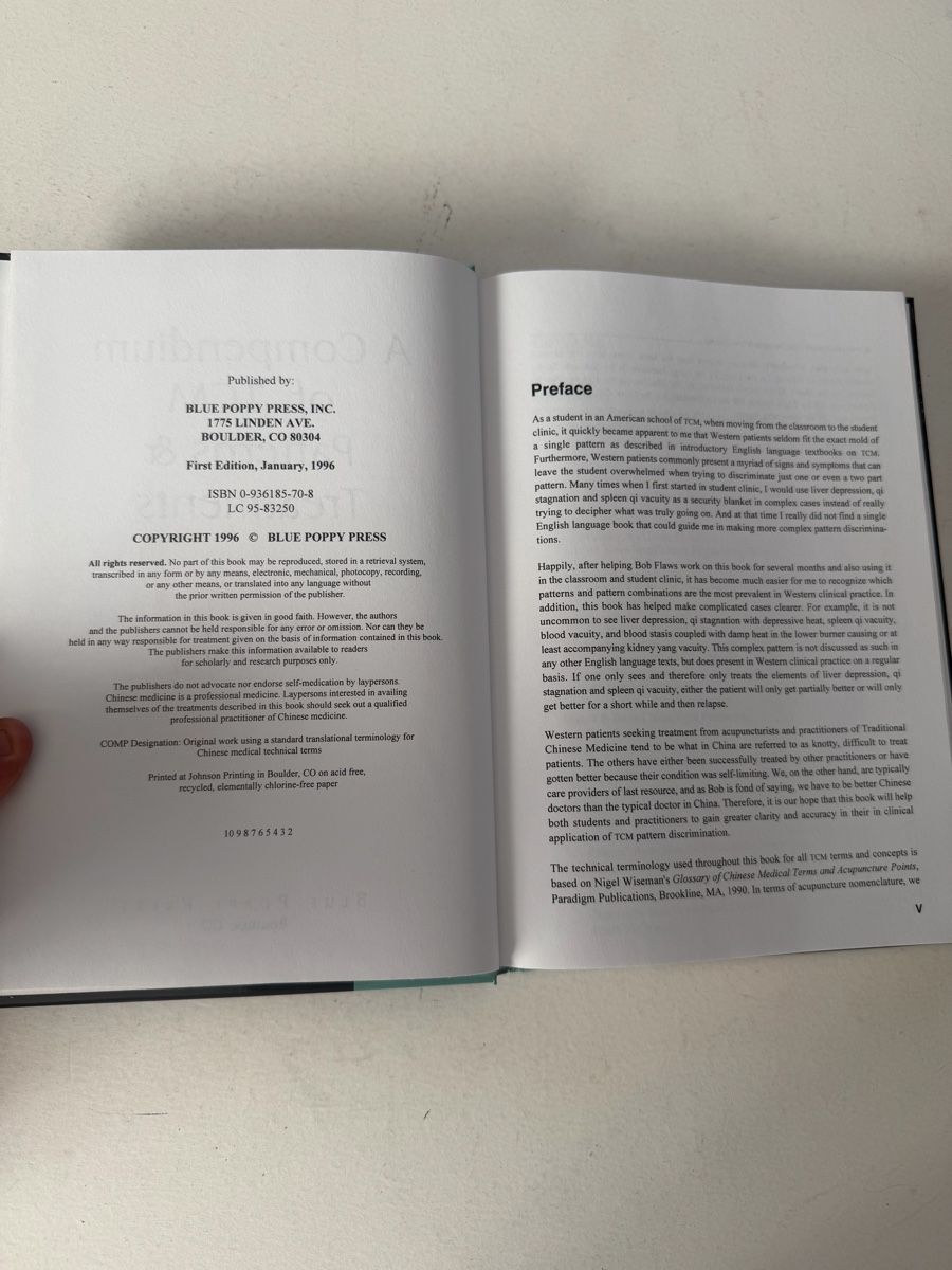 Libri: A Compendium of TCM Patterns & Treatments – Usato da Genève venduto da sho_67qj 5