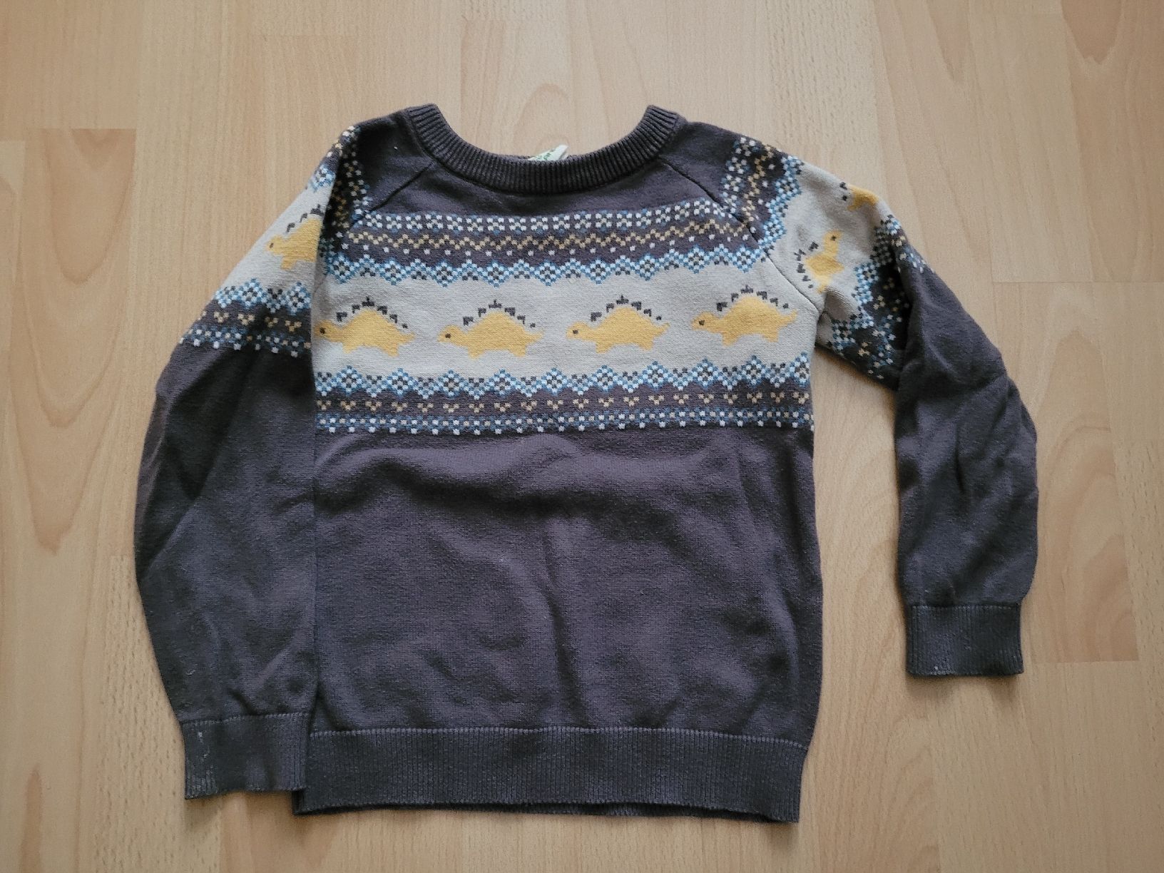 Maglioni & Felpe: Pullover gr. 104 – Usato da Inwil venduto da Flower2325