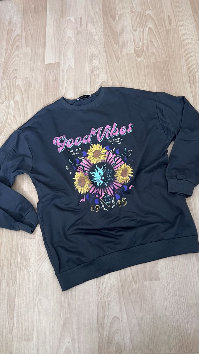Pullover & Sweatshirts: Dunkelblauer Good Vibes Pullover - Perfekt für den Herbst – Neu (gemäss Beschreibung) aus Wil SG von mia2016 1