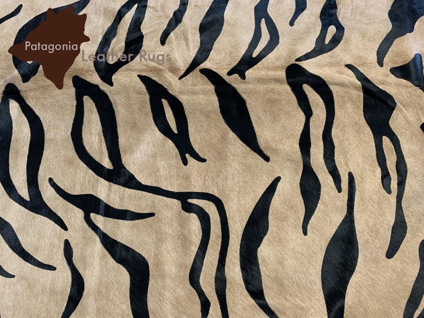 Tappeti: echtes Kuhfell Teppich Tiger black/beige – Nuovo e nell'imballaggio originale da Arbedo venduto da patagonialeatherrugs 3