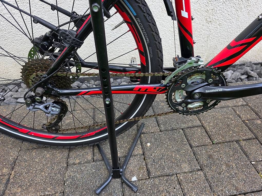 Specialized Biciclette: MTB Specialized Rockhopper Expert ab Service, gutem Zustand – Usato da Grüningen venduto da Wennepen 2
