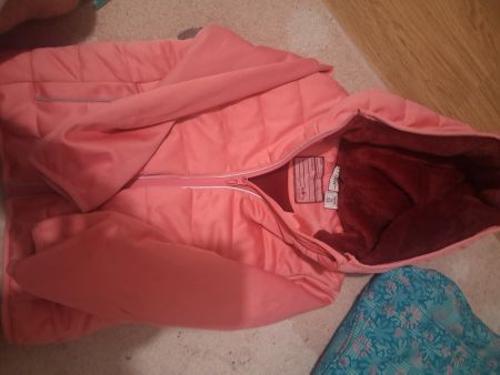 Warme Mädchenjacke, pink, Grösse 110/116, gut erhalten