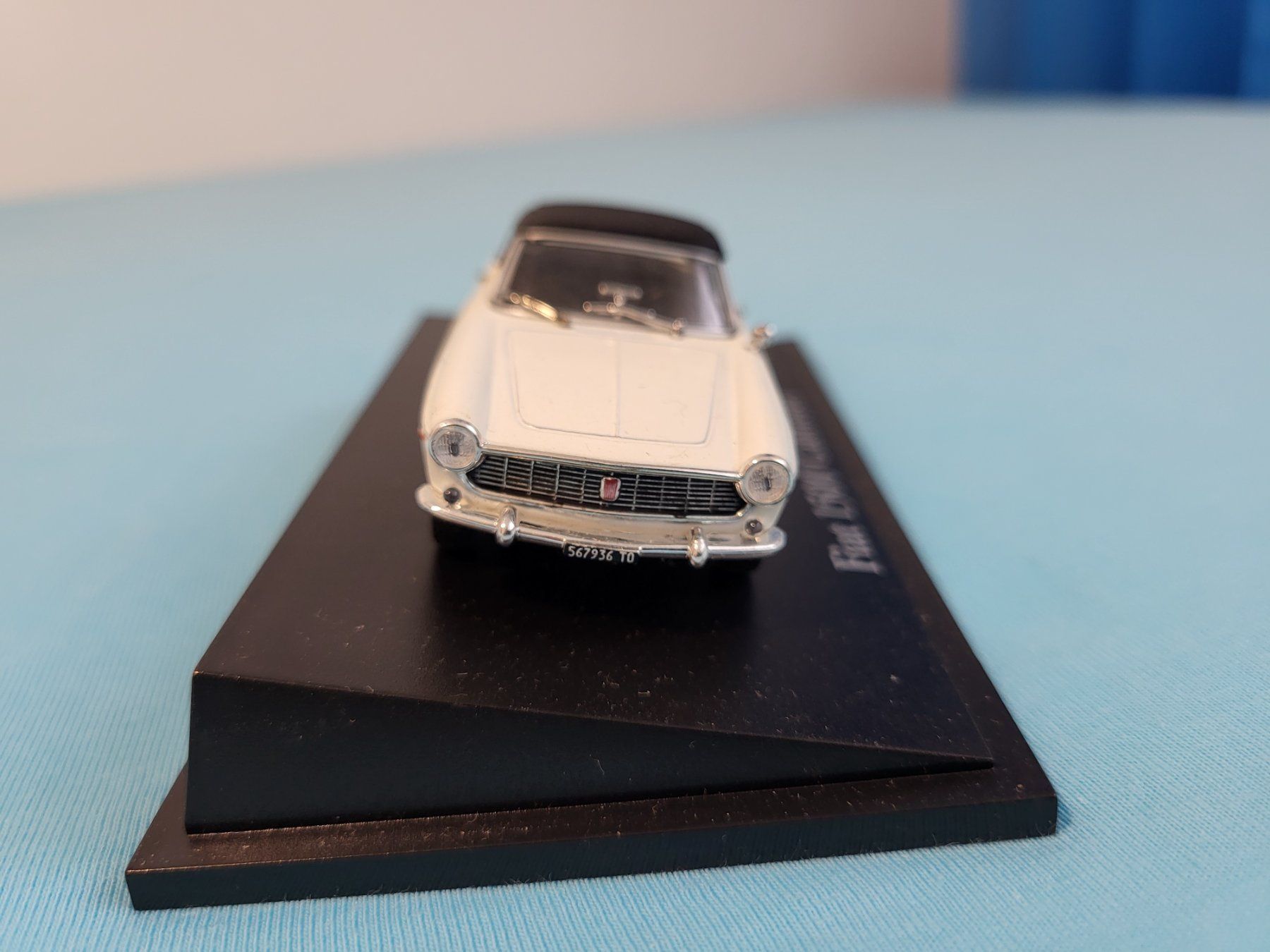 Fiat Modellini d'auto: Fiat 1500 Cabriolet mit Soft Top, 1963 – Nuovo (secondo la descrizione) da Glattbrugg venduto da PhilKrill 2