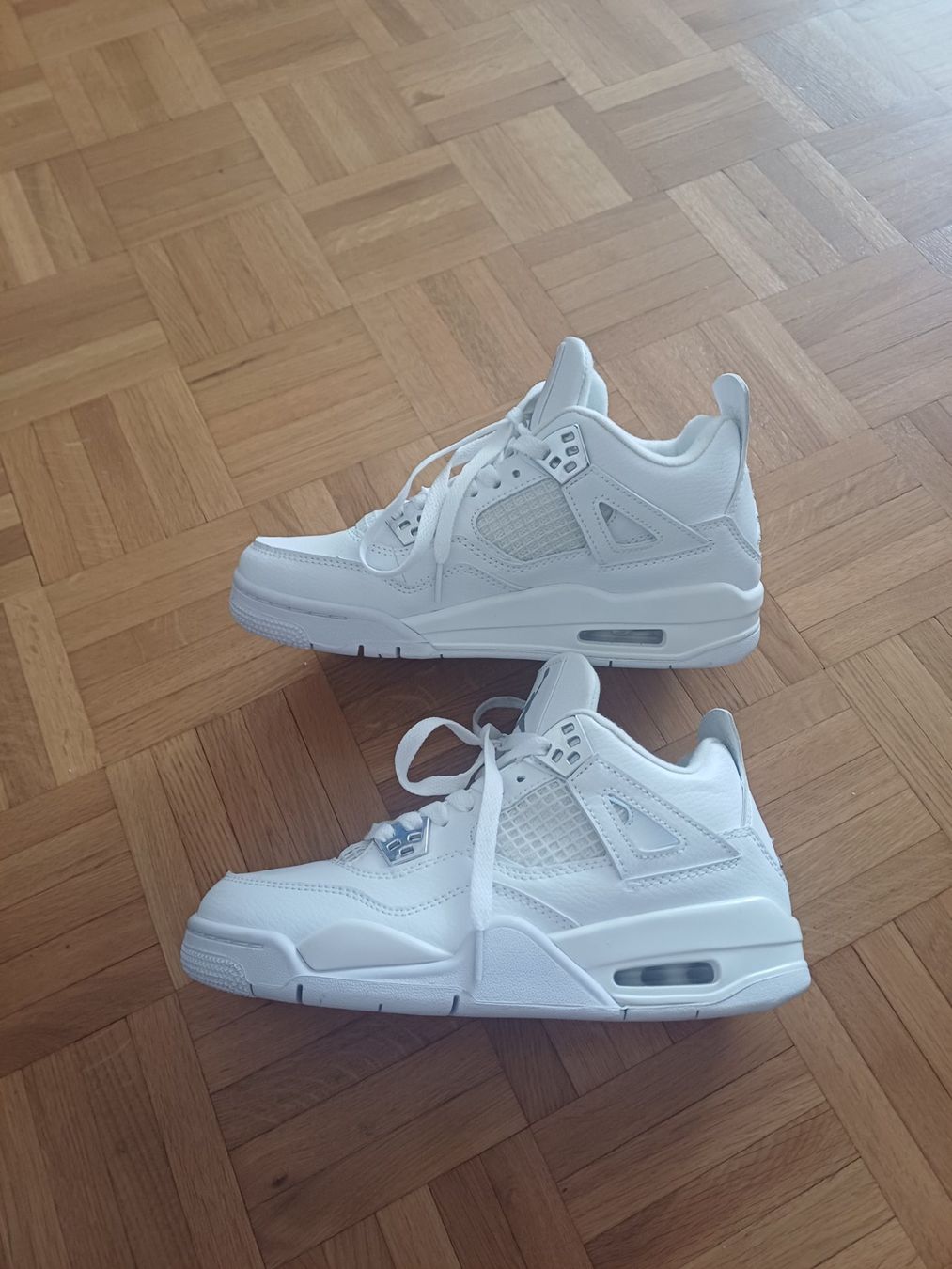 Jordan Chaussures hommes: Air Jordan Schuhe weiss – Neuf (Voir description) à Fällanden par Dverkaufen