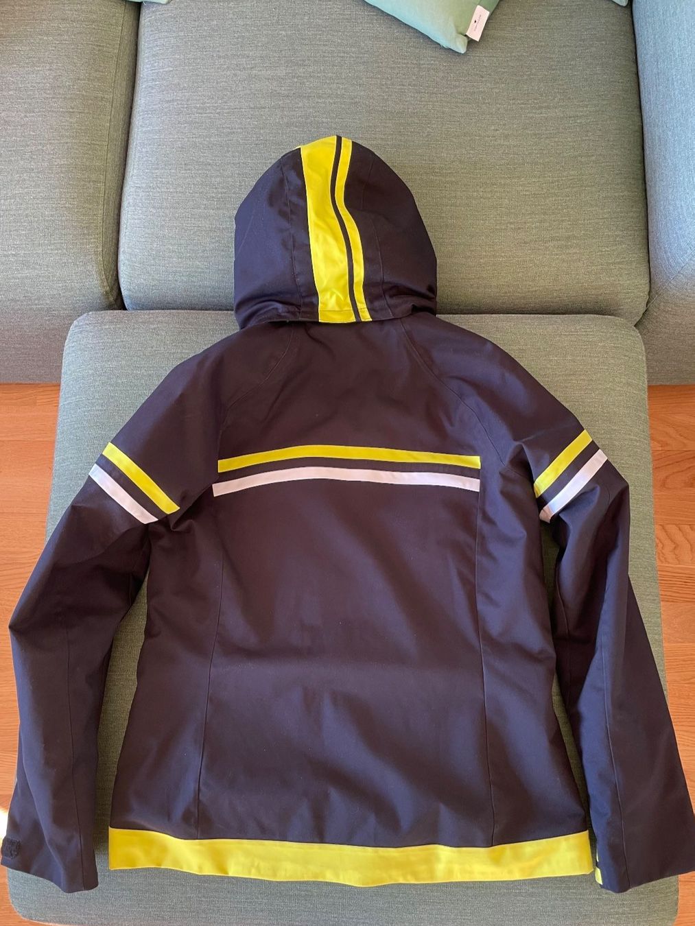 Phenix Giacche: PHENIX damen-ski-jacke schwarz grösse 40 – Usato da Sutz venduto da occho 2