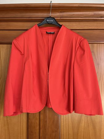 Leichter kurzer Blazer