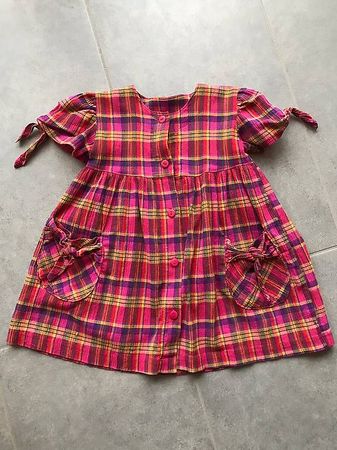Mädchen Sommerkleidchen Grösse 92