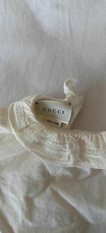 Camicie, Top & T-shirt: Gucci Bluse 12/18 M  – Usato da Roggwil venduto da est_r5x7 1