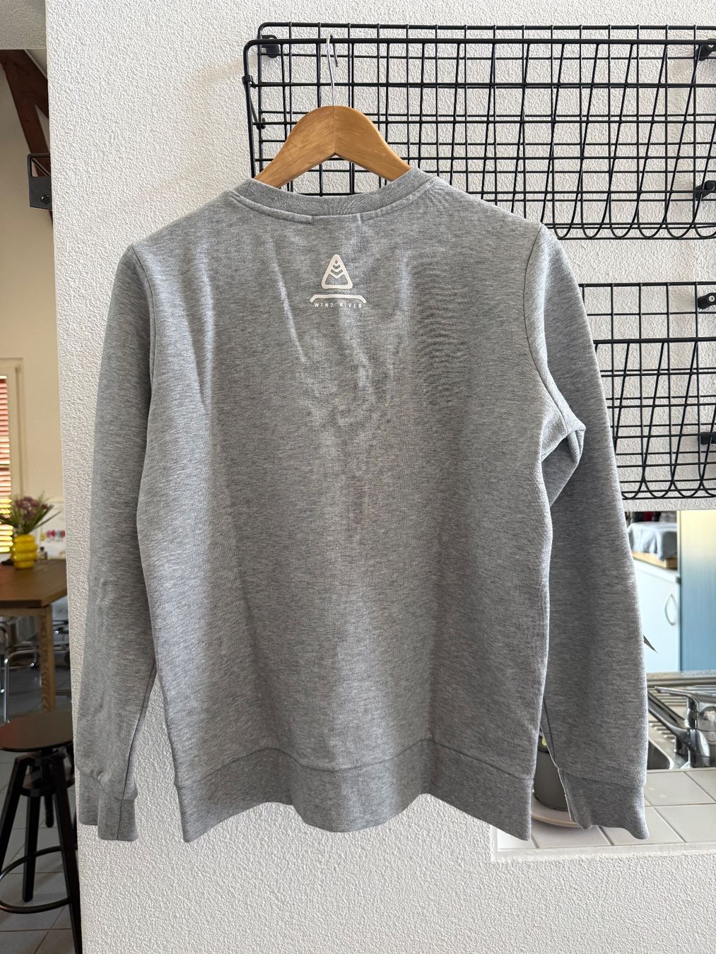 Maglioni & Felpe: Wind River Sweatshirt – Usato da Worb venduto da le_castor 2