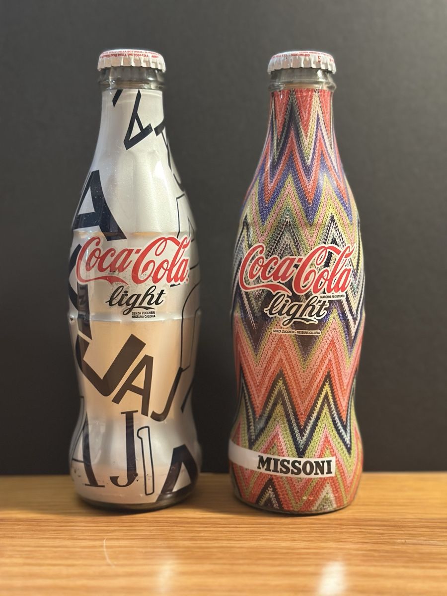 Coca-Cola Altro in Stoviglie & Bicchieri: Coca-Cola Light Designer Flaschen 4er-Set limitiert – Nuovo (secondo la descrizione) da Muri AG venduto da pad_crude 1