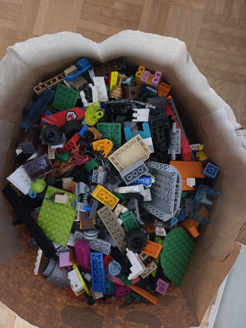 Lego Giocattoli: 5,6kg Lego Teile – Usato da Uhwiesen venduto da Szummer