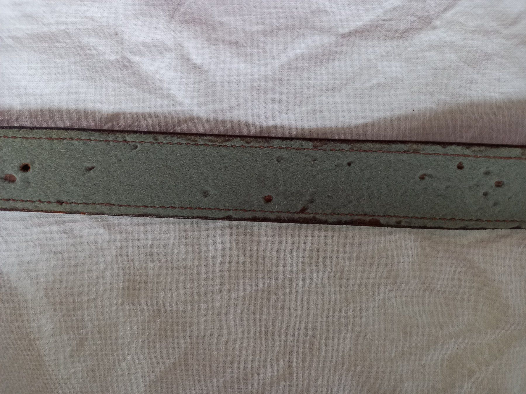 Cinture: Ceinture ancienne en cuir – Usato da Rossens FR venduto da Souris1 6