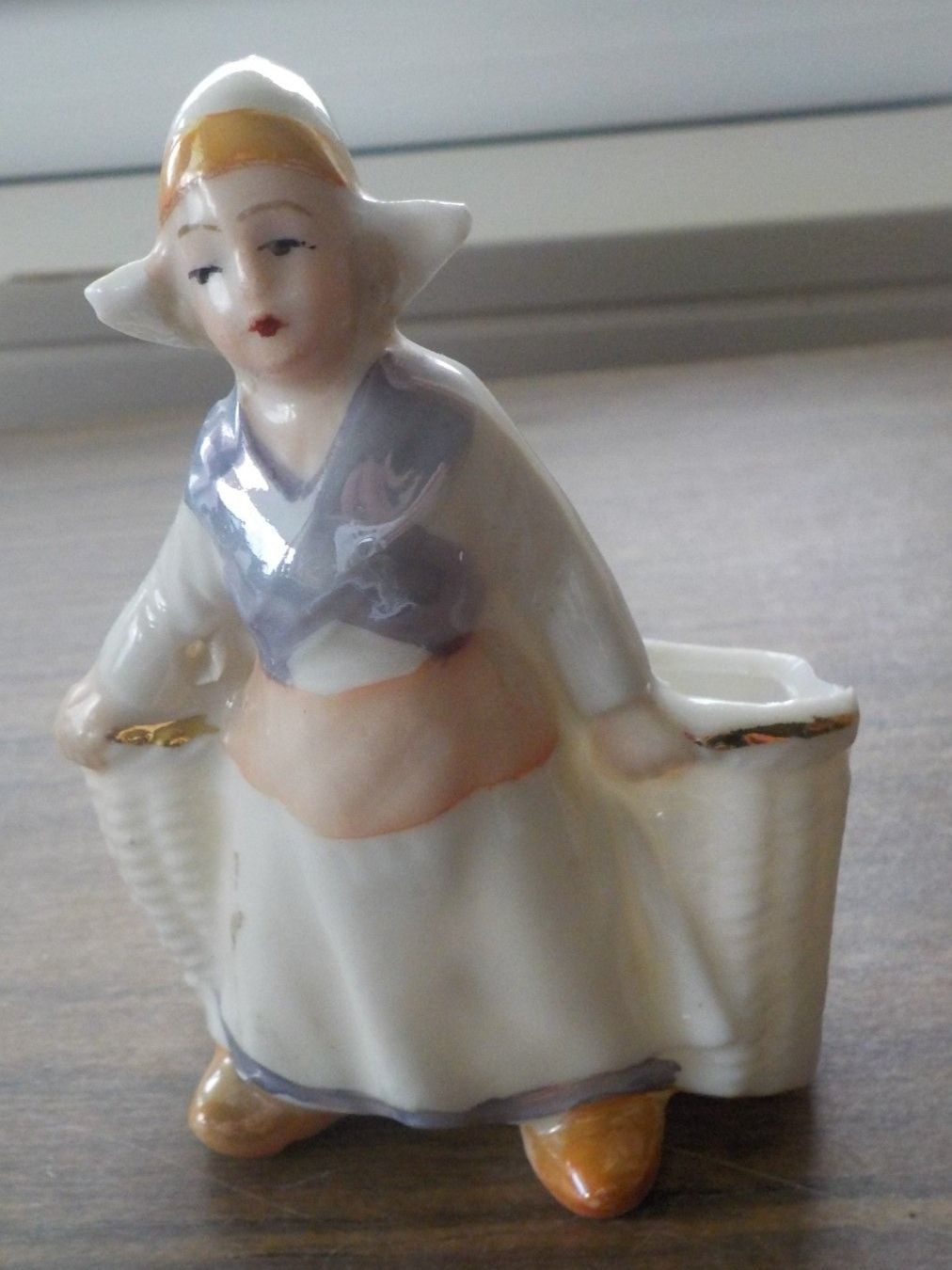 Figuren: Porzellanfigur antik – Gebraucht aus Mörschwil von wunderkiste44 3
