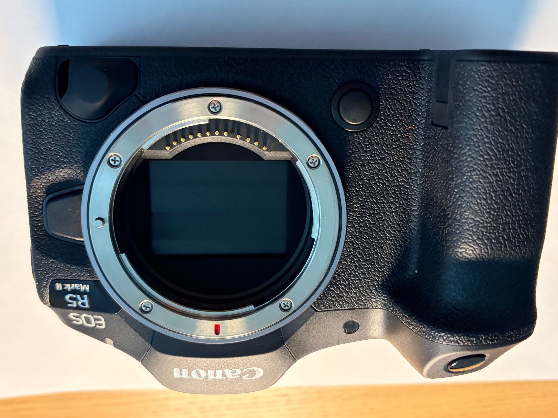 Canon Appareil photo: Canon EOS R5 mark ii neu – Neuf (Voir description) à Chardonne par ursjules 4