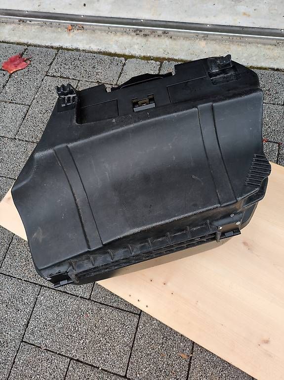 Valigie: BMW Seitenkoffer links – Usato da Lyss venduto da pet_69c5