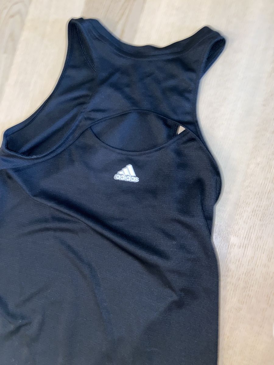 Nike Top: Sporttop  – Nuovo (secondo la descrizione) da Wabern venduto da Jul_66 1