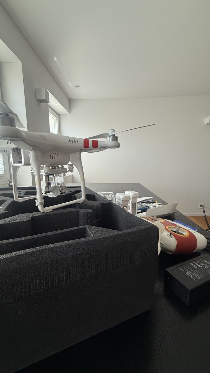 DJI RC Modellbau: DJI Phantom 2 Vision+ Komplettset – Gebraucht aus Schwellbrunn von Swisscosmopolit 4