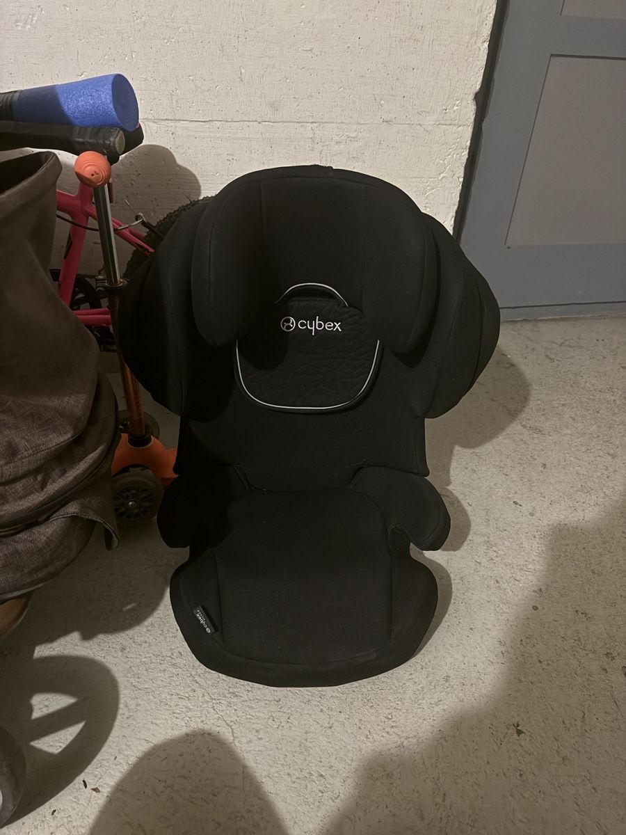 Cybex Seggiolini per auto: Cybex Babyschale, schwarz, SALE% – Usato da Kilchberg ZH venduto da MimySales 1
