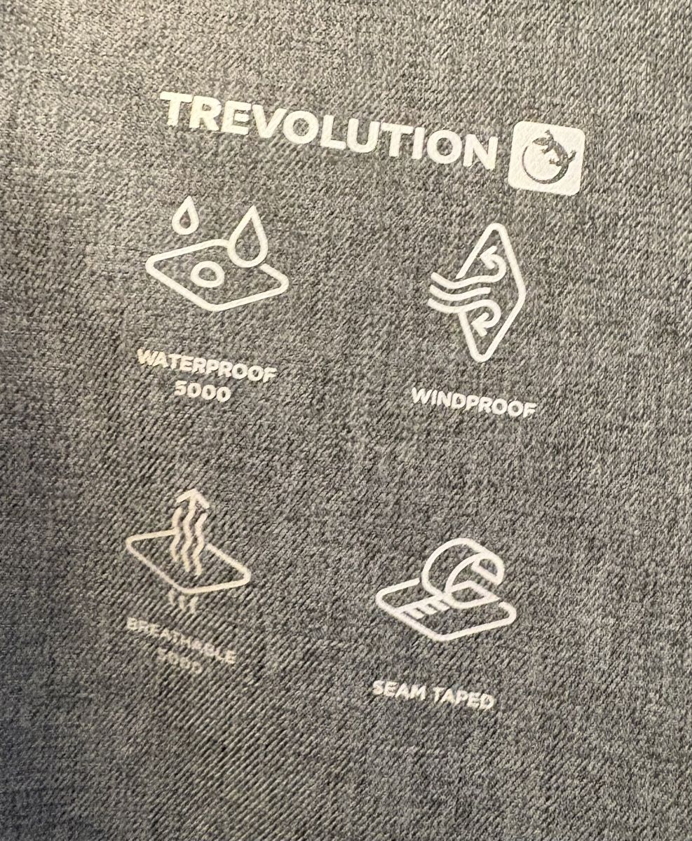 Trevolution Giacche: Trevolution Waterproof Ski Jacket XL – Usato da Le Grand-Saconnex venduto da AlexeyYu 3