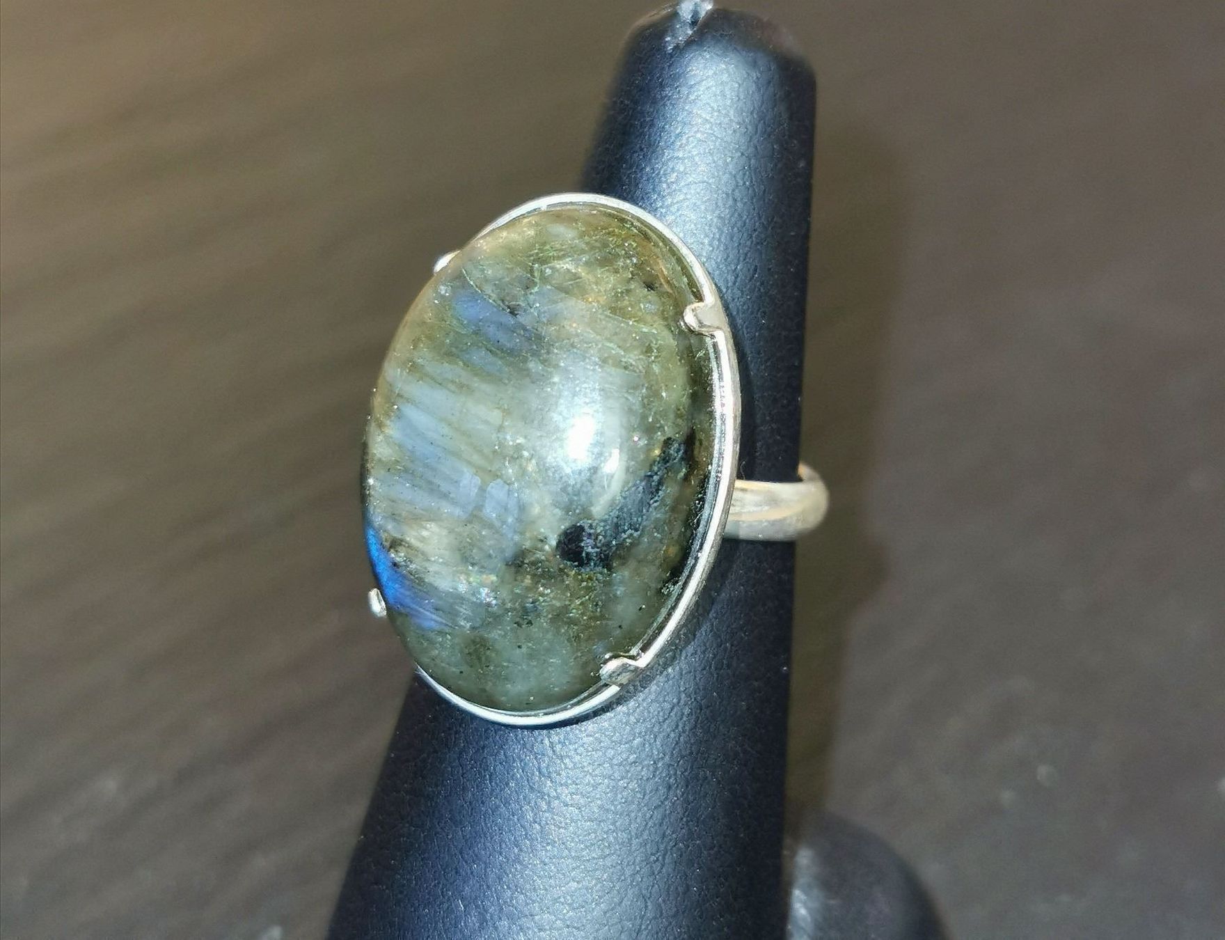 Anelli: Bague en Argent 925 et Labradorite – Nuovo e nell'imballaggio originale da Veyrier venduto da Leilazizou 3