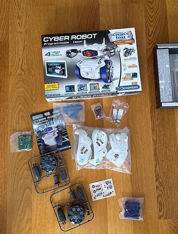 Giocattoli: CYBER ROBOT programmable  – Usato da RUSSIN venduto da BBCOOL74 1