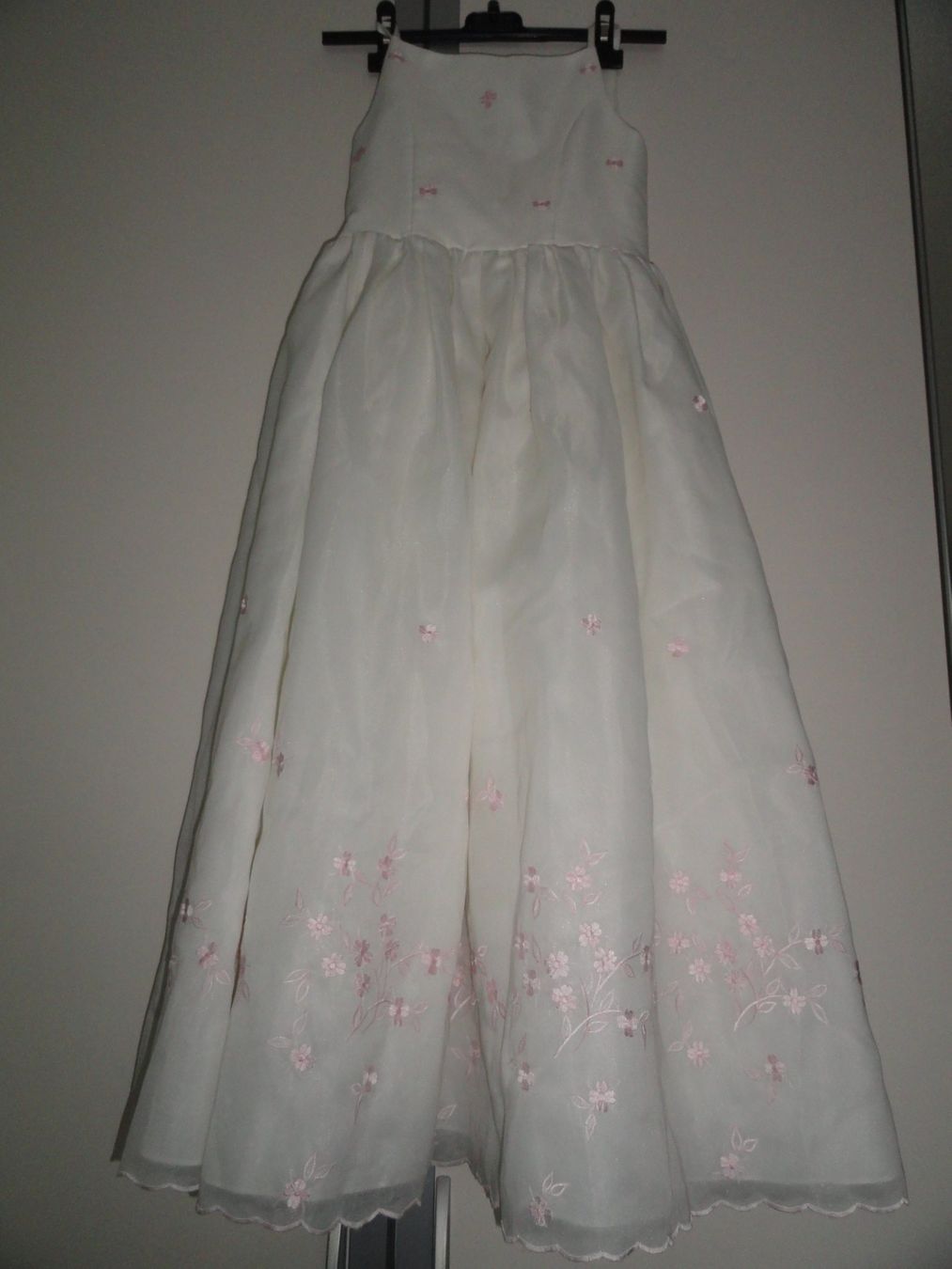Vestiti & Gonne: WUNDERSCHÖNES FESTKLEID GR. 152/158 *** – Nuovo (secondo la descrizione) da Uetendorf venduto da bibibop