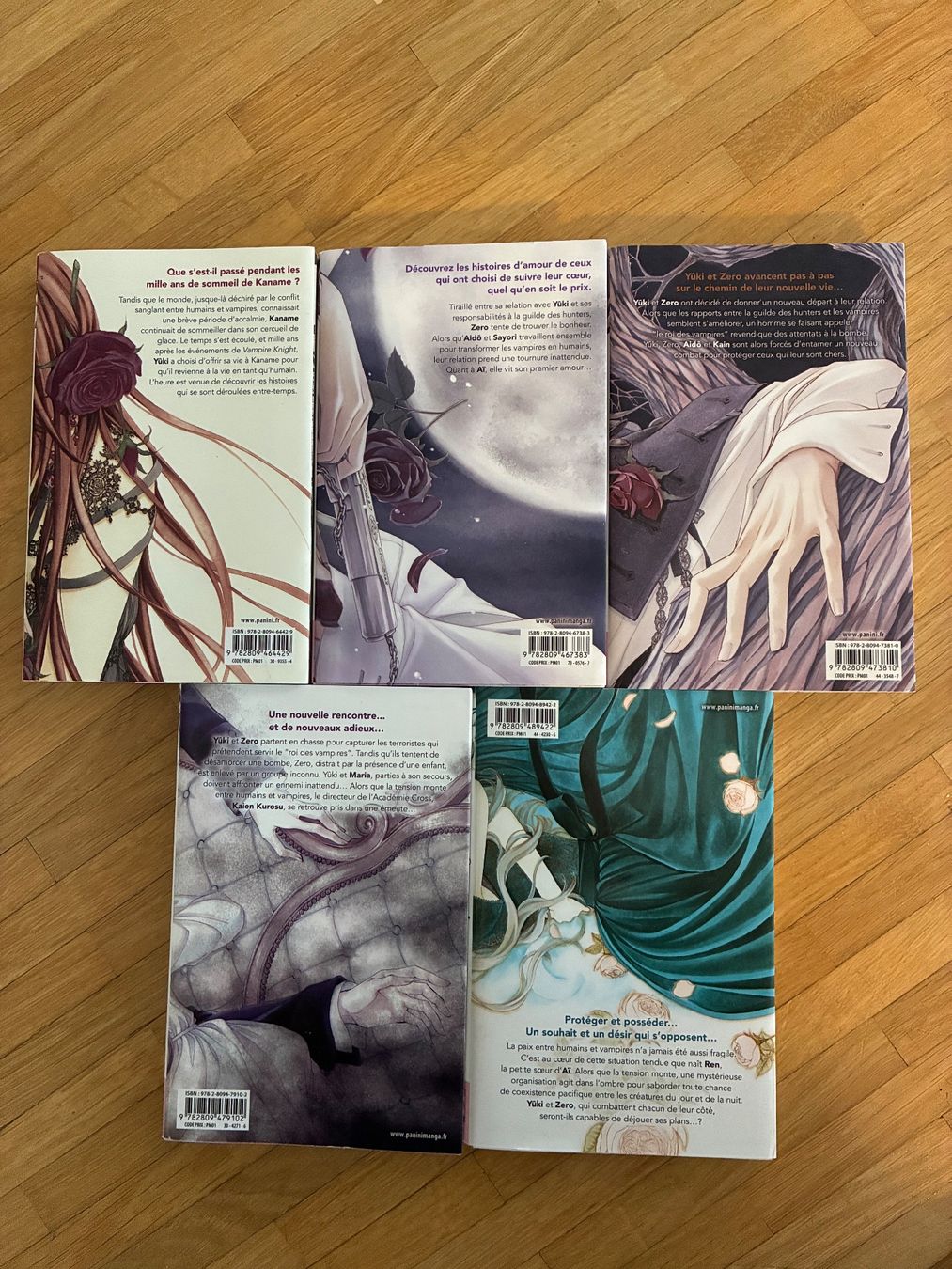 BD: Vampire Knights Mémoire 1-5 – D'occasion à Lausanne par Cocotteka 2