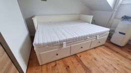 Ausziehbares Bett (Hemnes)
