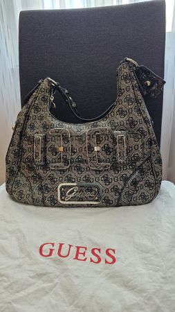 Guess Handtasche, Top Zustand.
