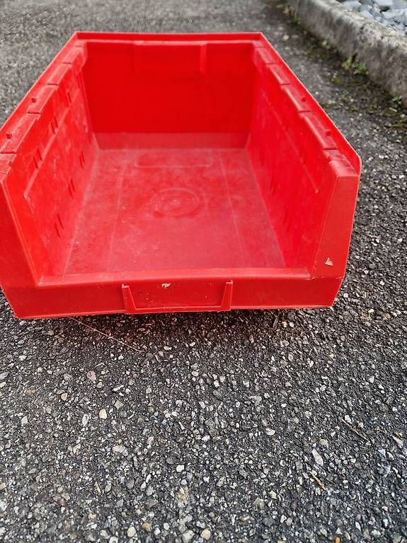 Caisses de transport: Stabile stapelbox pro STK – D'occasion à Oberbipp par dicker01 2