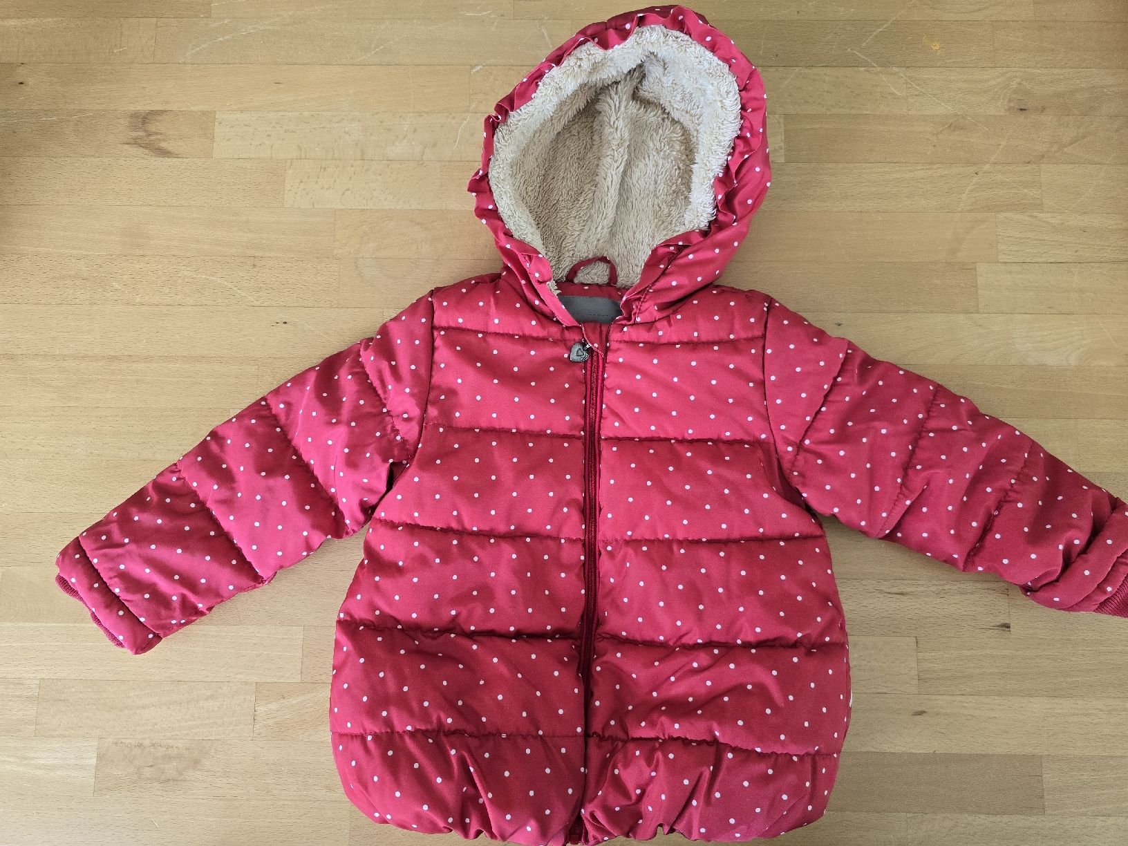 Jacken & Mäntel: Winterjacke Gr.86 – Gebraucht aus Seedorf UR von Kali_fornia