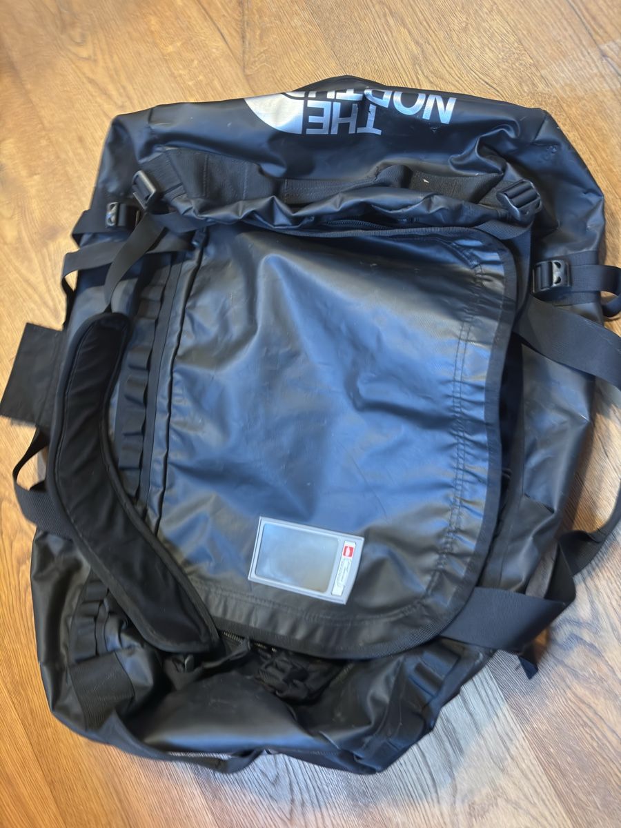 North Face Taschen: The North Face Duffel Bag - L – Gebraucht aus Engelberg von mrn4