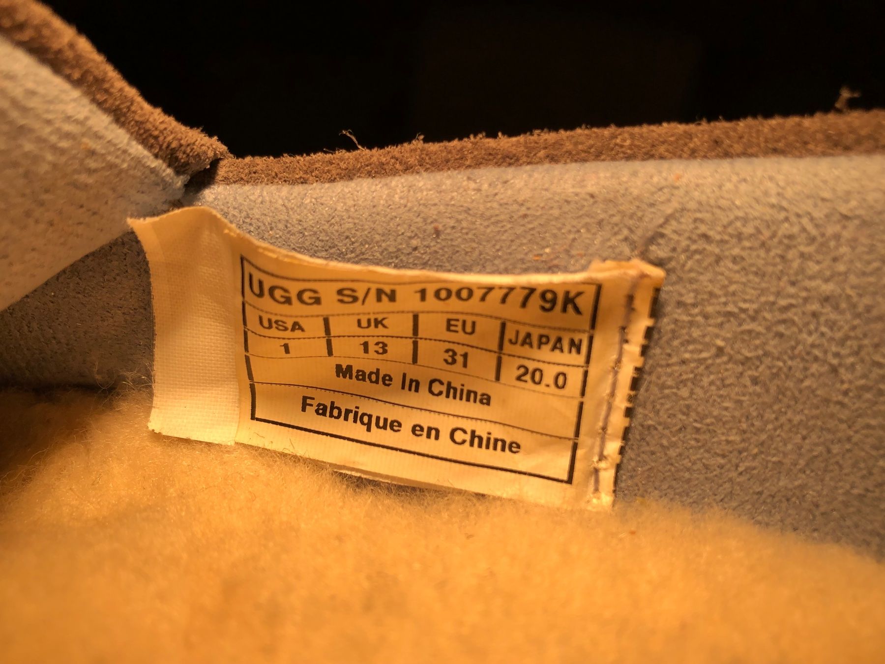 Ugg Chaussures garçon: UGG Slipper, Grösse 31 – D'occasion à Männedorf par liebfux 4